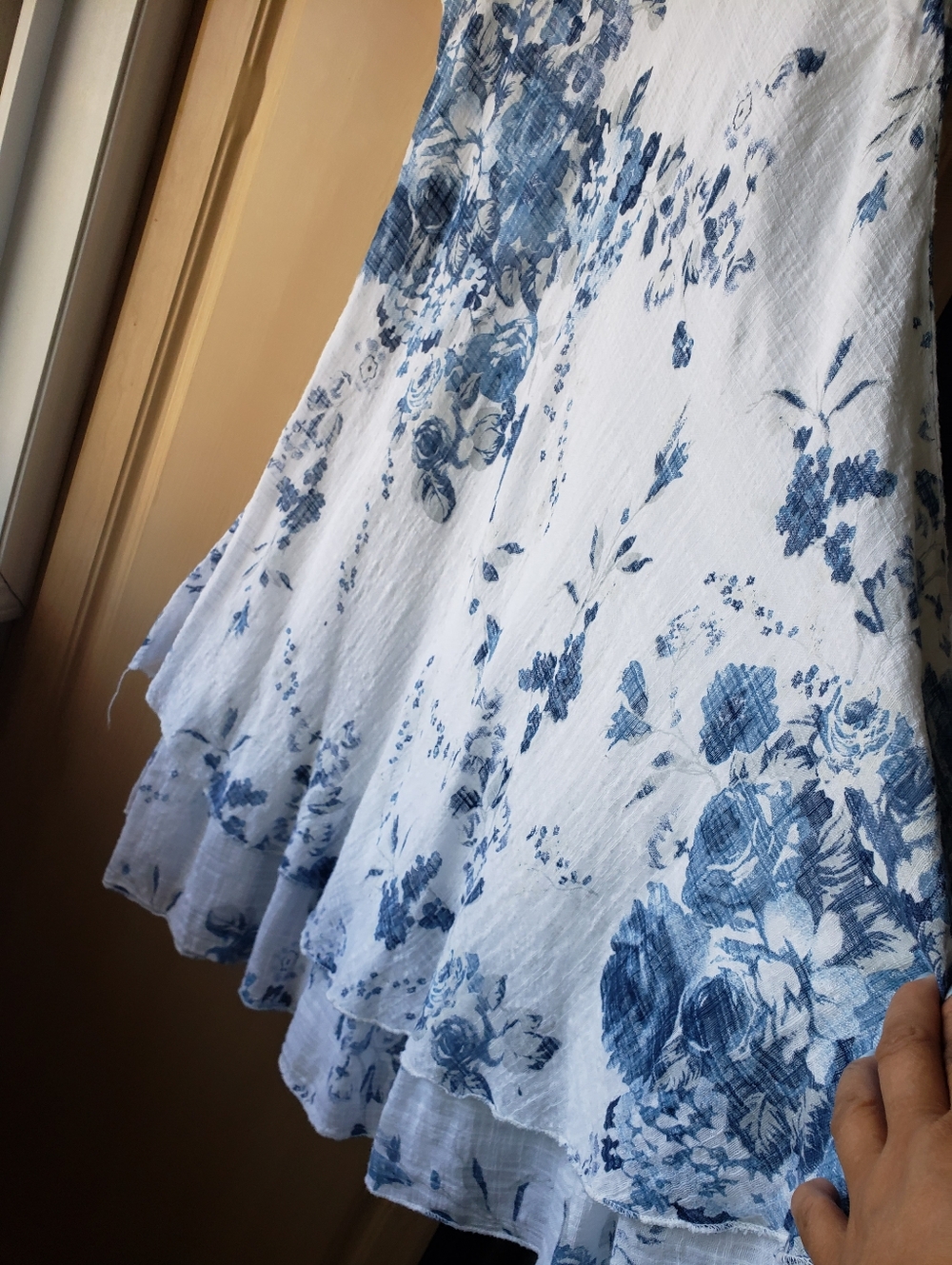 Women's White and Blue Floral Summer Lightweight Sleeveless Dress - Picture 3 of 10